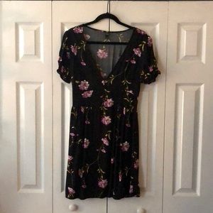 Floral V-neck Dress